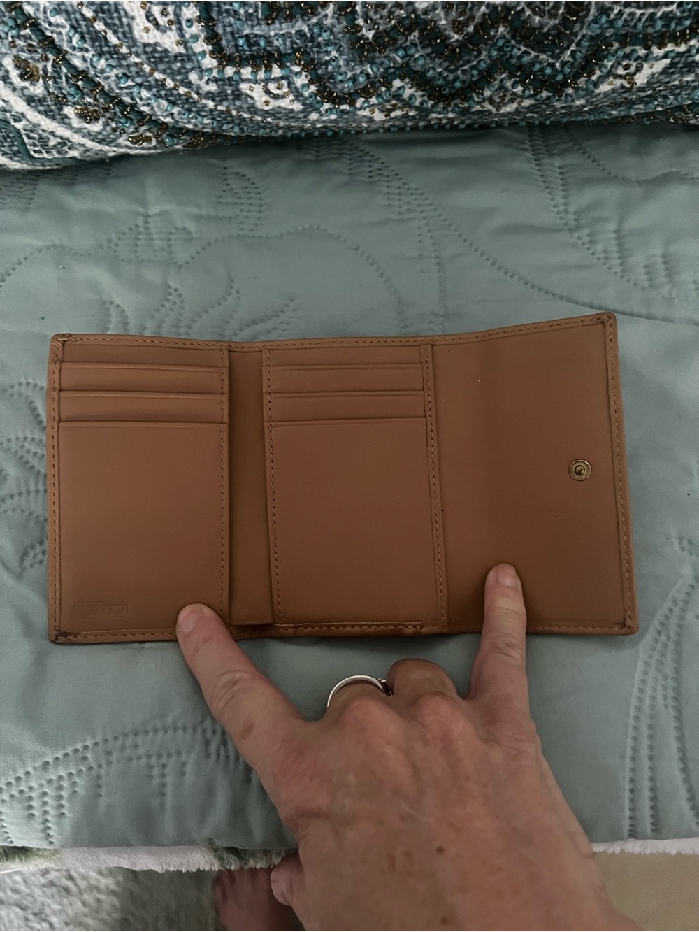 Coach Brown/Tan Signature Canvas Compact Card Holder - Picture 4 of 4